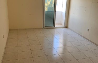 1 Bedroom, Hall and Kitchen
