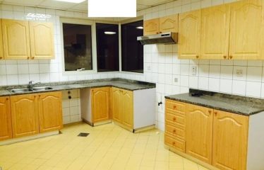 2 Bedroom, Hall and Kitchen
